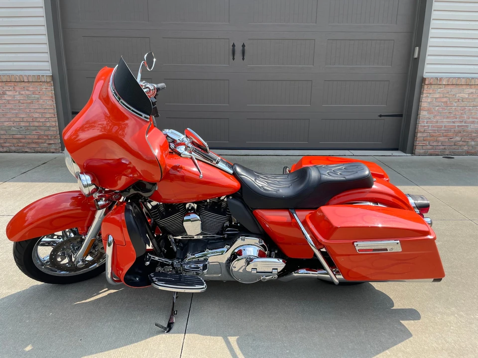 2012 Harley-Davidson CVO - Image 13 of 31