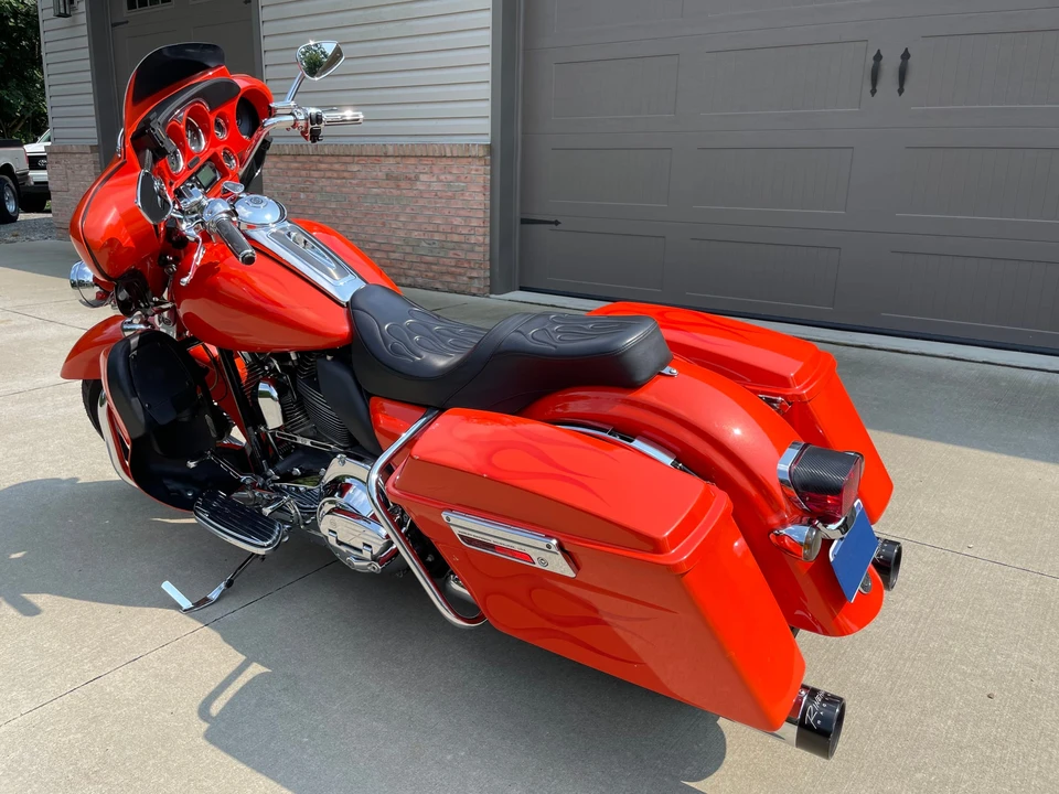 2012 Harley-Davidson CVO - Image 12 of 31