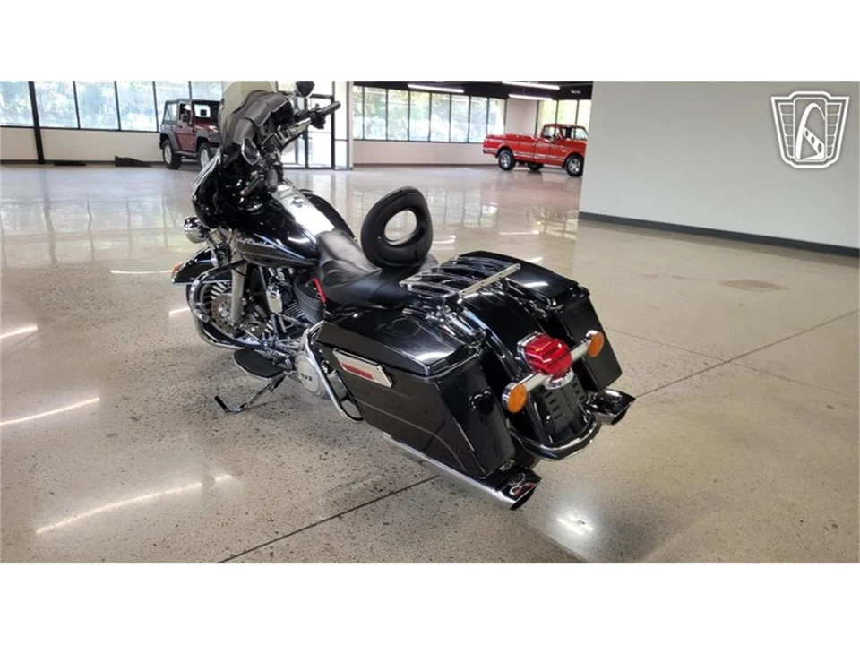 2012 Harley-Davidson Touring Twin Cam - Image 17 of 31