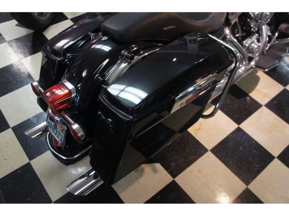 2012 Harley-Davidson Touring Twin Cam - Image 4 of 8