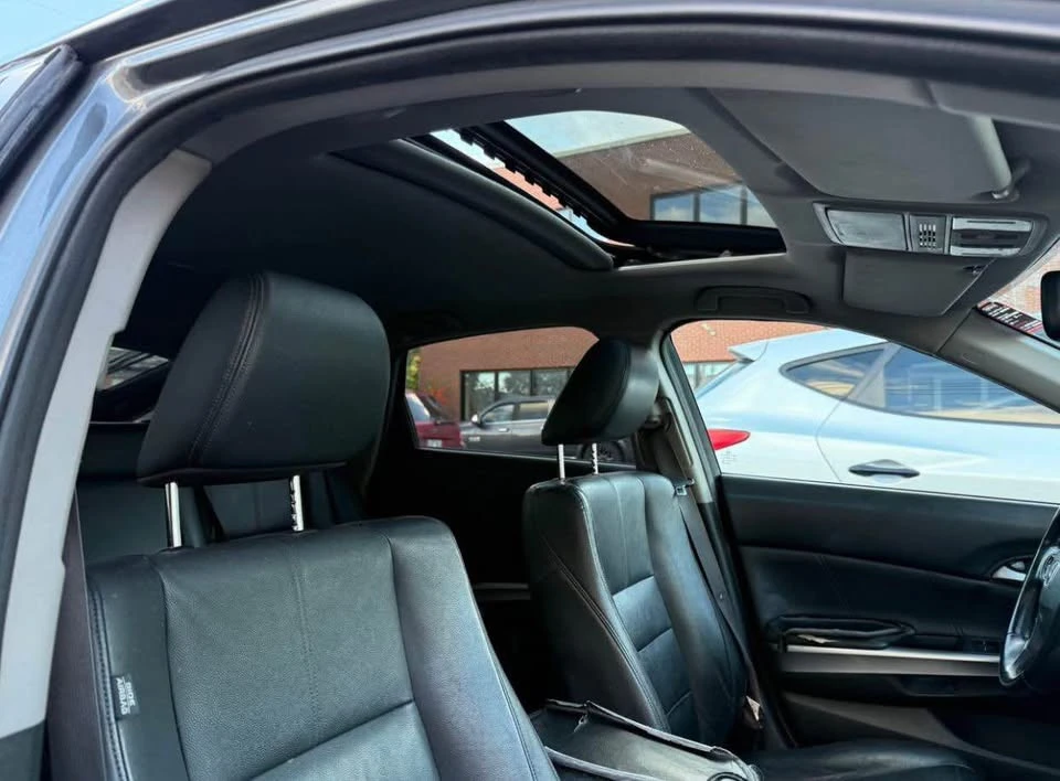 2012 Honda Accord 8th Gen - Image 11 of 19