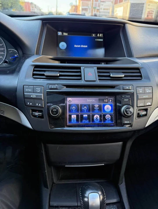 2012 Honda Accord 8th Gen - Image 16 of 19