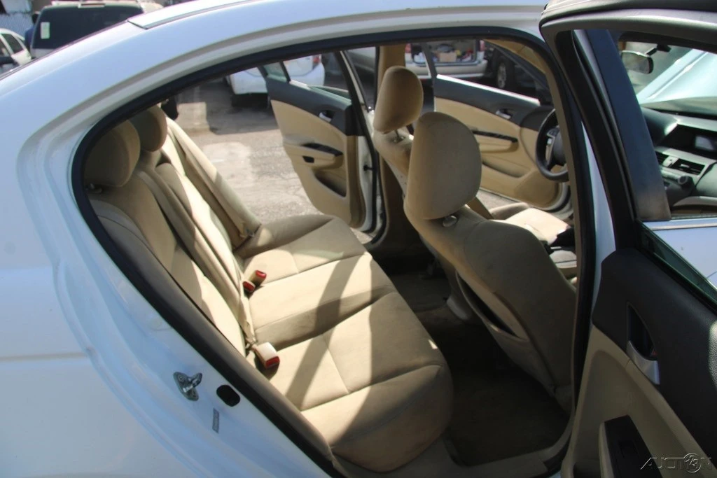 2012 Honda Accord 8th Gen - Image 21 of 21
