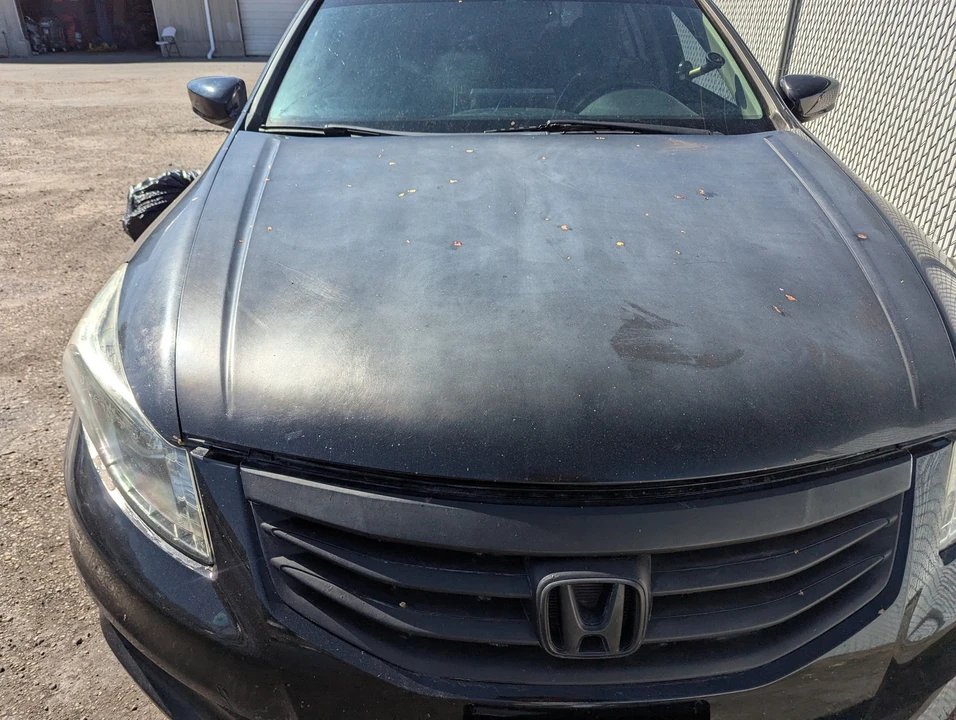 2012 Honda Accord 8th Gen - Image 2 of 11