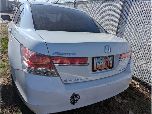 2012 Honda Accord 8th Gen - Image 4 of 11