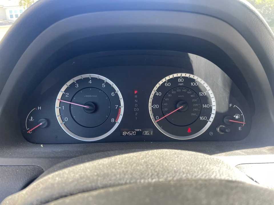 2012 Honda Accord 8th Gen - Image 12 of 13