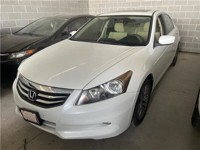 2012 Honda Accord 8th Gen - Image 2 of 16