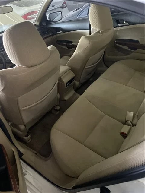 2012 Honda Accord 8th Gen - Image 12 of 16