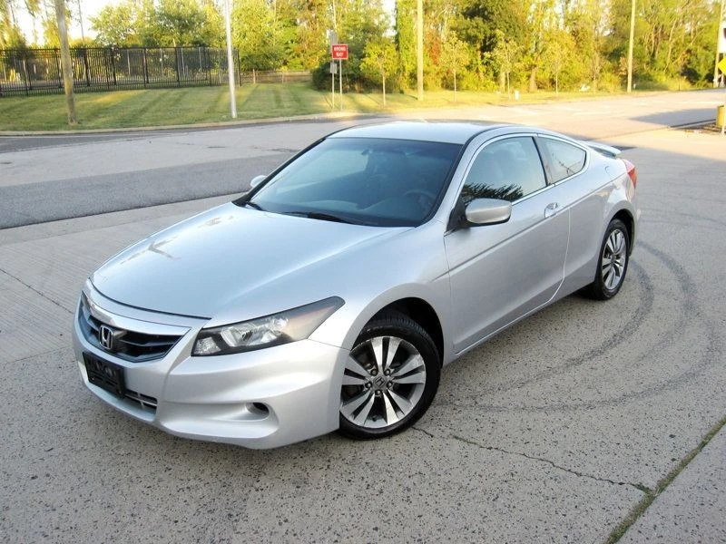 2012 Honda Accord 8th Gen - Image 4 of 12