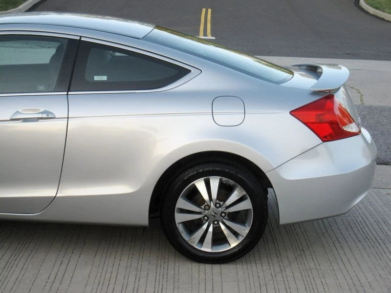 2012 Honda Accord 8th Gen - Image 8 of 12