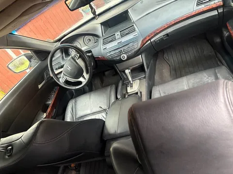 2012 Honda Accord 8th Gen - Image 4 of 11
