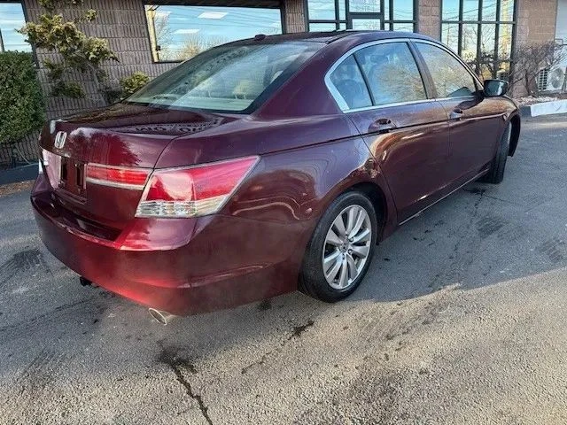 2012 Honda Accord 8th Gen - Image 5 of 12