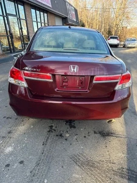 2012 Honda Accord 8th Gen - Image 6 of 12