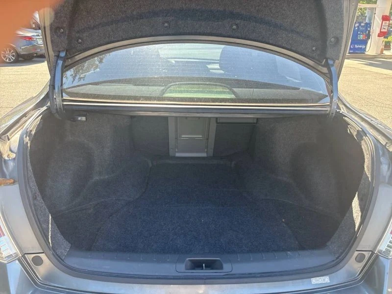 2012 Honda Accord 8th Gen - Image 11 of 12