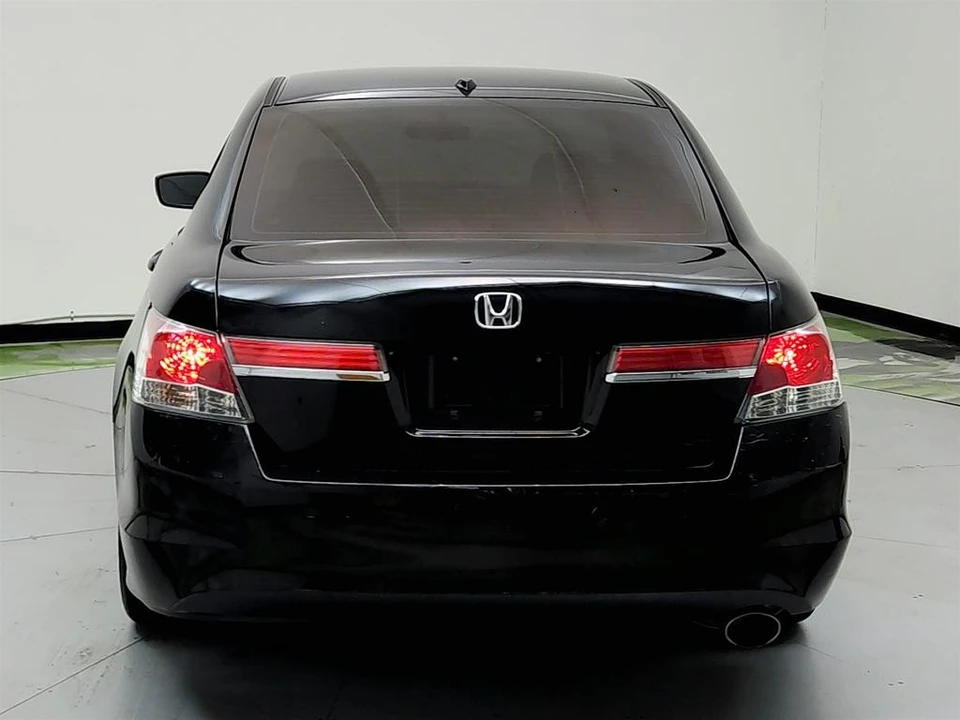 2012 Honda Accord 8th Gen - Image 6 of 12