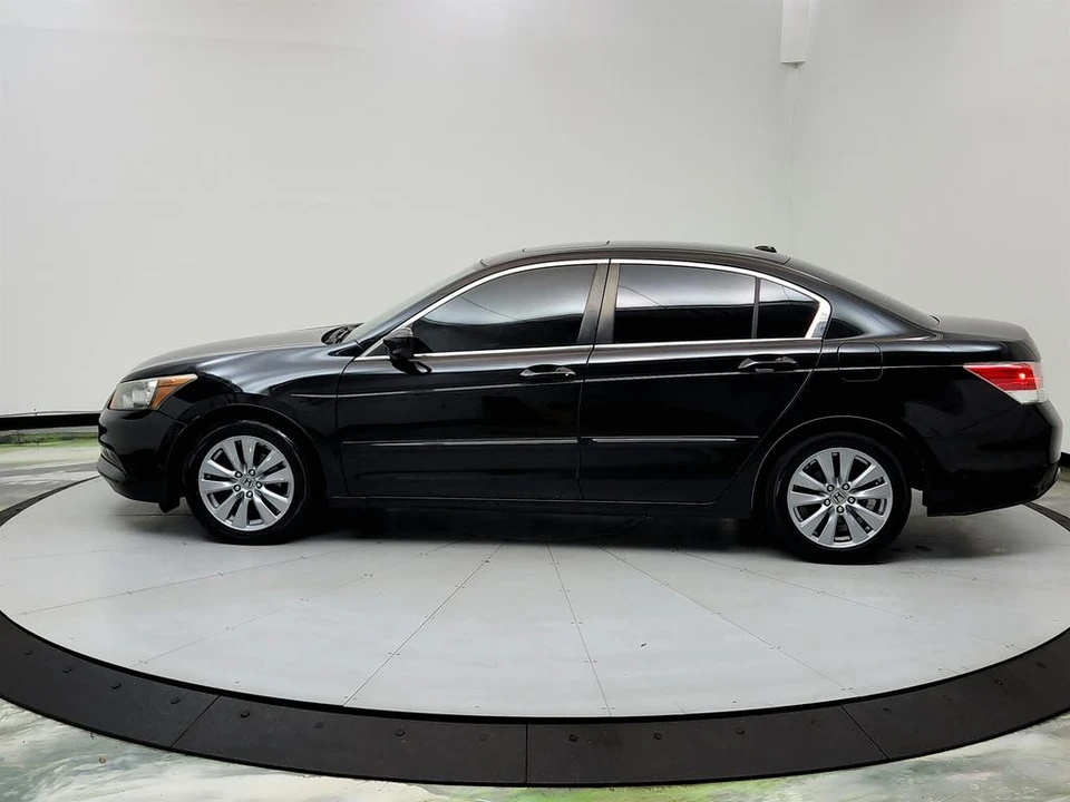 2012 Honda Accord 8th Gen - Image 8 of 12