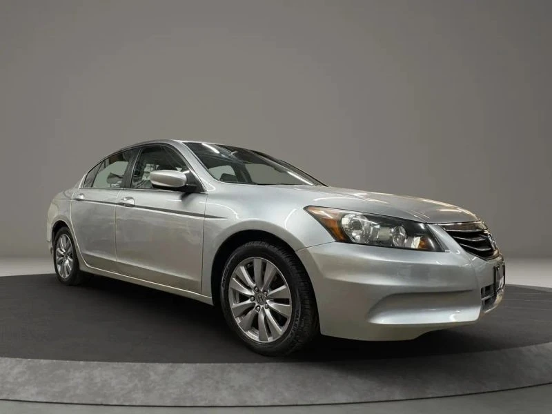2012 Honda Accord 8th Gen - Image 2 of 12
