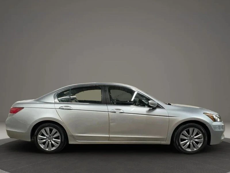 2012 Honda Accord 8th Gen - Image 6 of 12