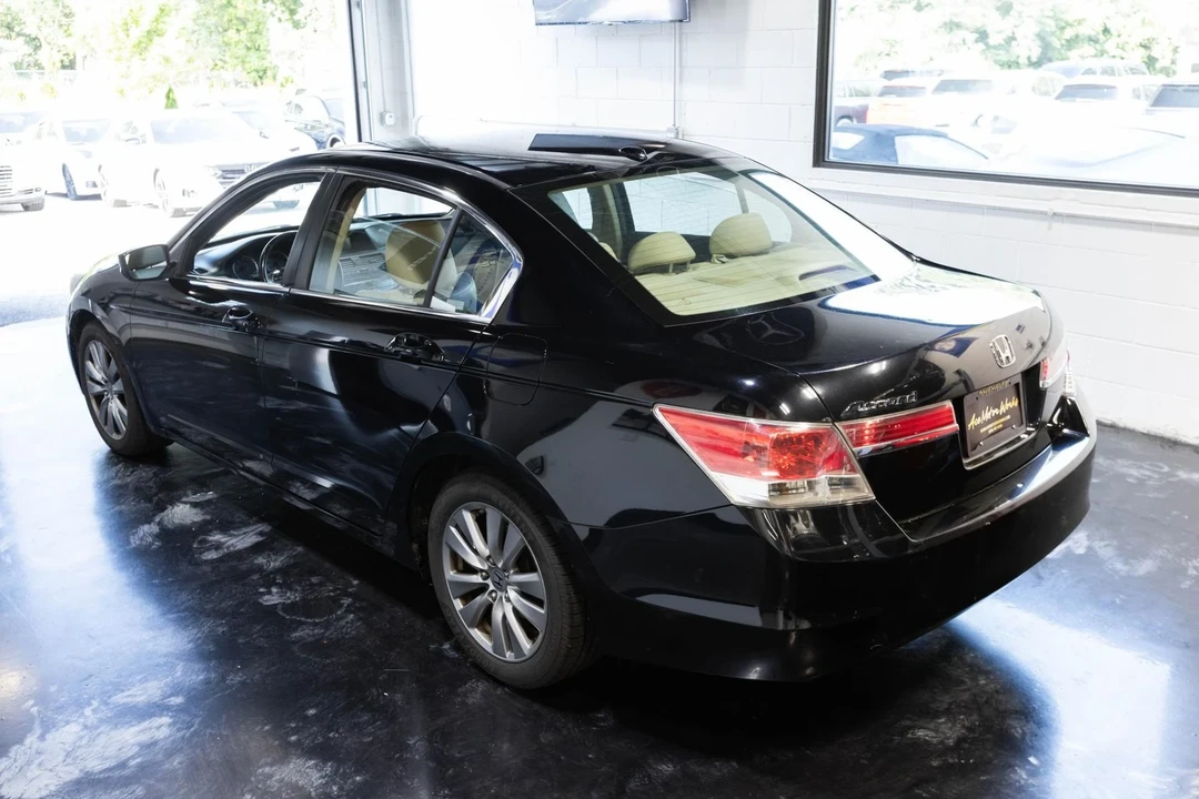 2012 Honda Accord 8th Gen - Image 11 of 12