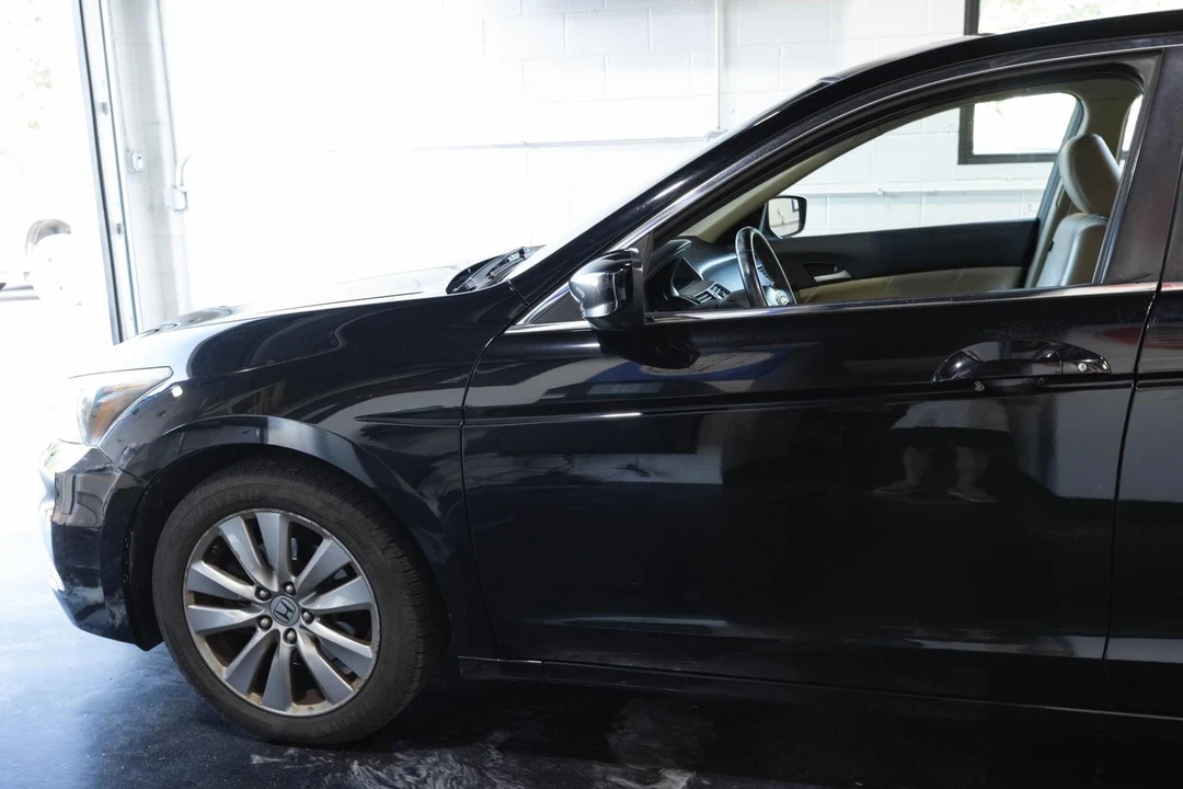 2012 Honda Accord 8th Gen - Image 3 of 12