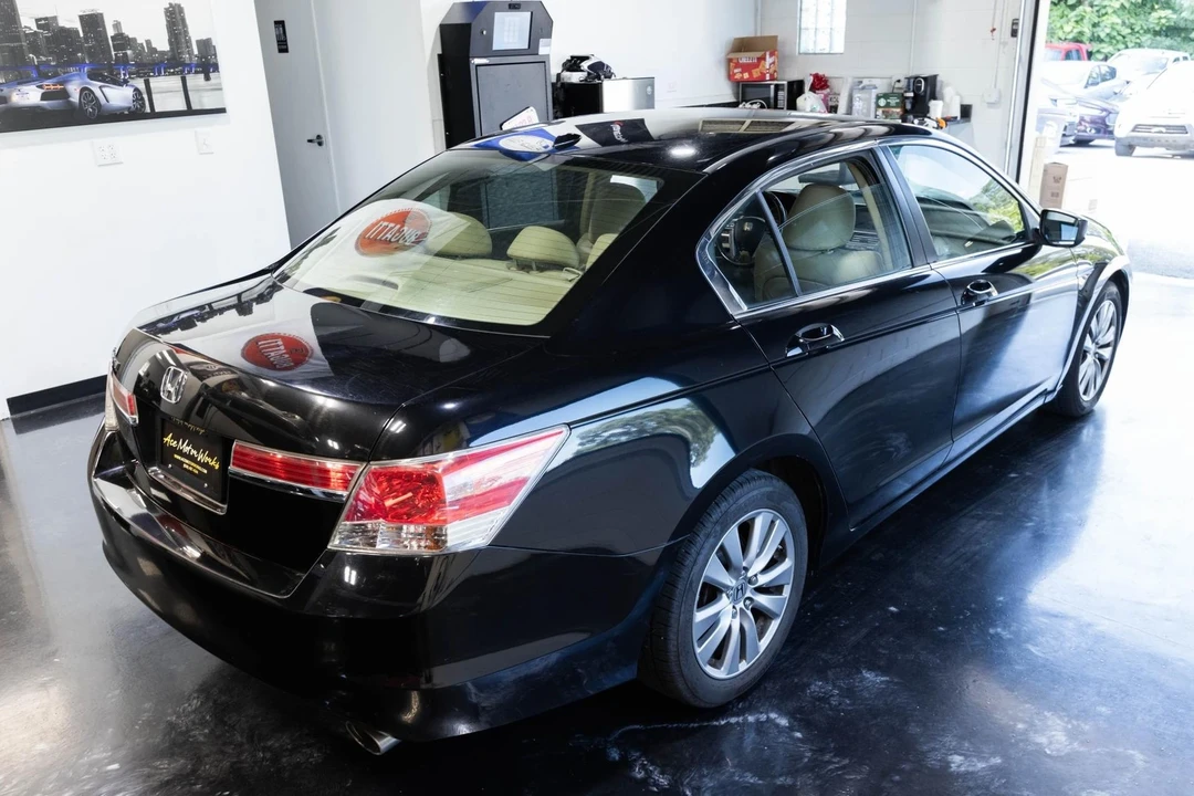 2012 Honda Accord 8th Gen - Image 14 of 21