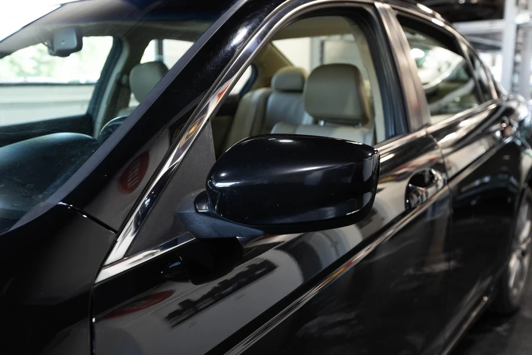 2012 Honda Accord 8th Gen - Image 6 of 12