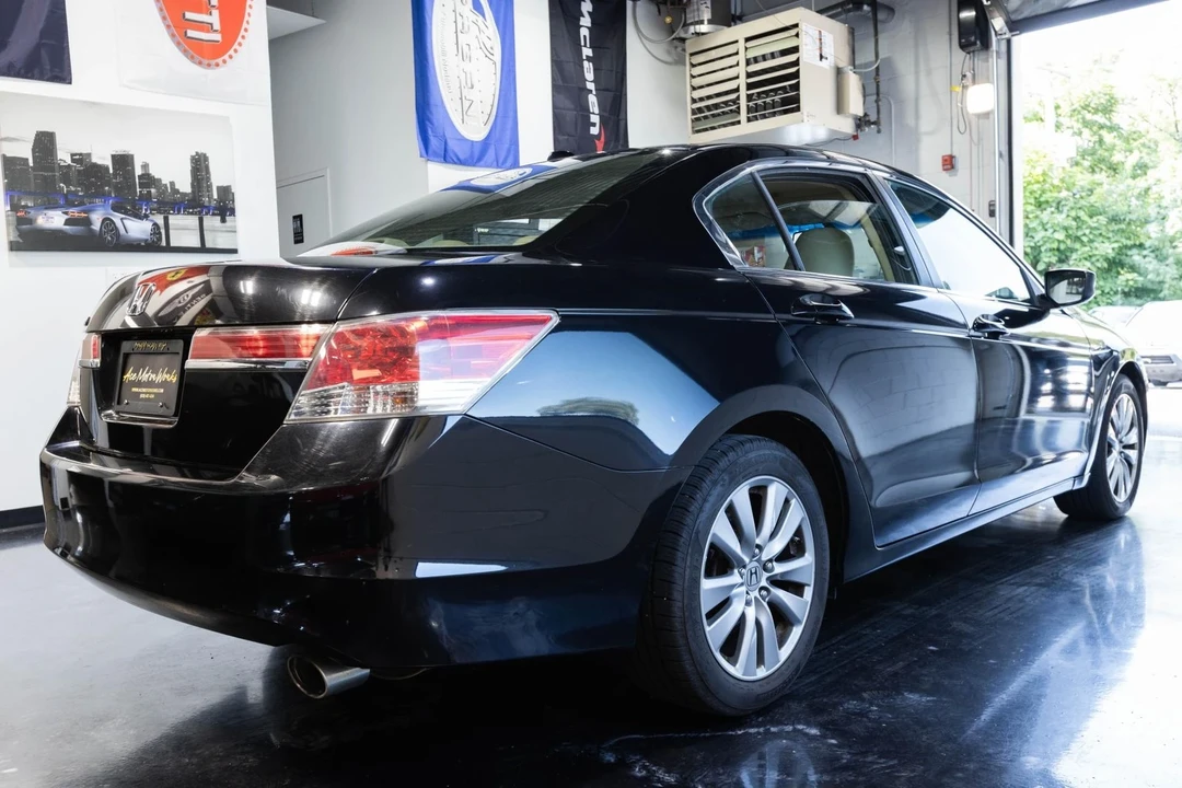 2012 Honda Accord 8th Gen - Image 13 of 21
