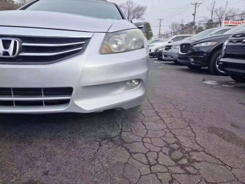 2012 Honda Accord 8th Gen - Image 6 of 12
