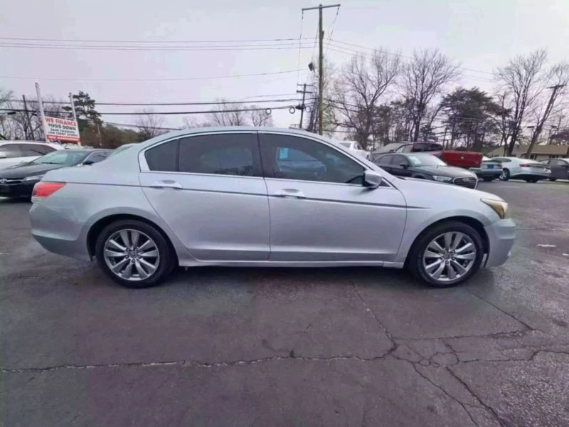 2012 Honda Accord 8th Gen - Image 2 of 12