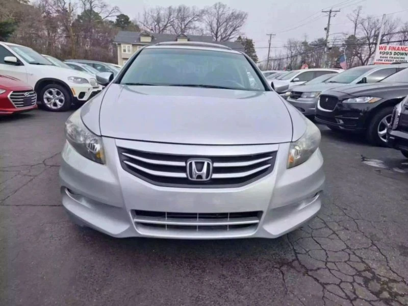 2012 Honda Accord 8th Gen - Image 5 of 12