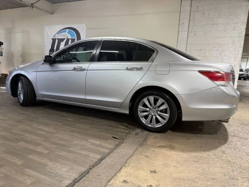 2012 Honda Accord 8th Gen - Image 3 of 12