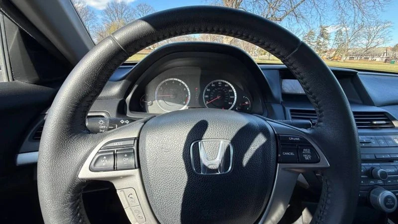 2012 Honda Accord 8th Gen - Image 11 of 12
