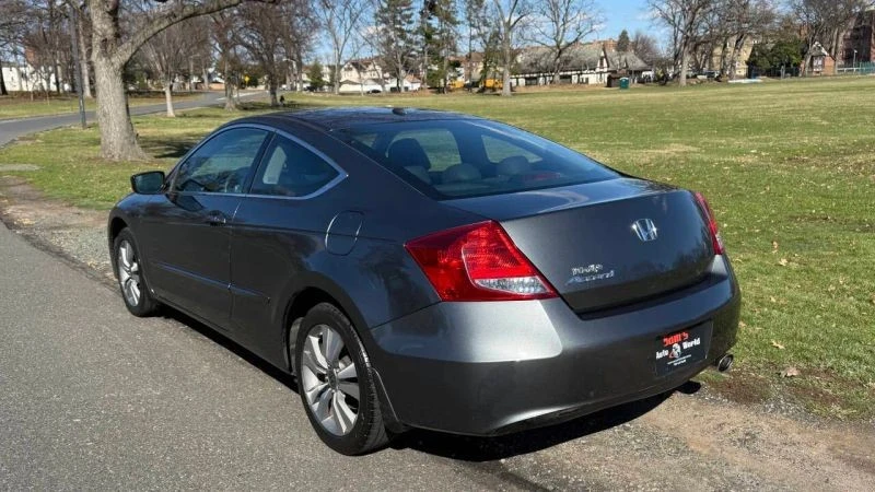 2012 Honda Accord 8th Gen - Image 5 of 12
