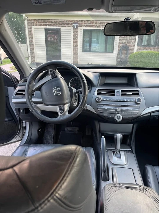2012 Honda Accord 8th Gen - Image 7 of 16