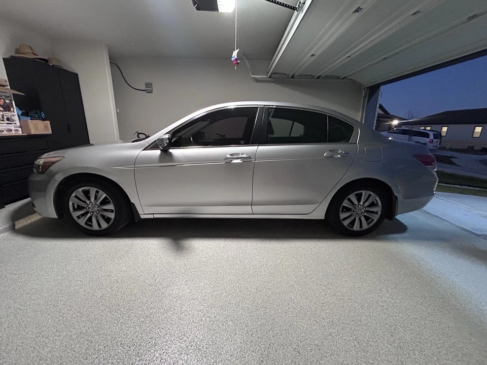 2012 Honda Accord 8th Gen - Image 2 of 11