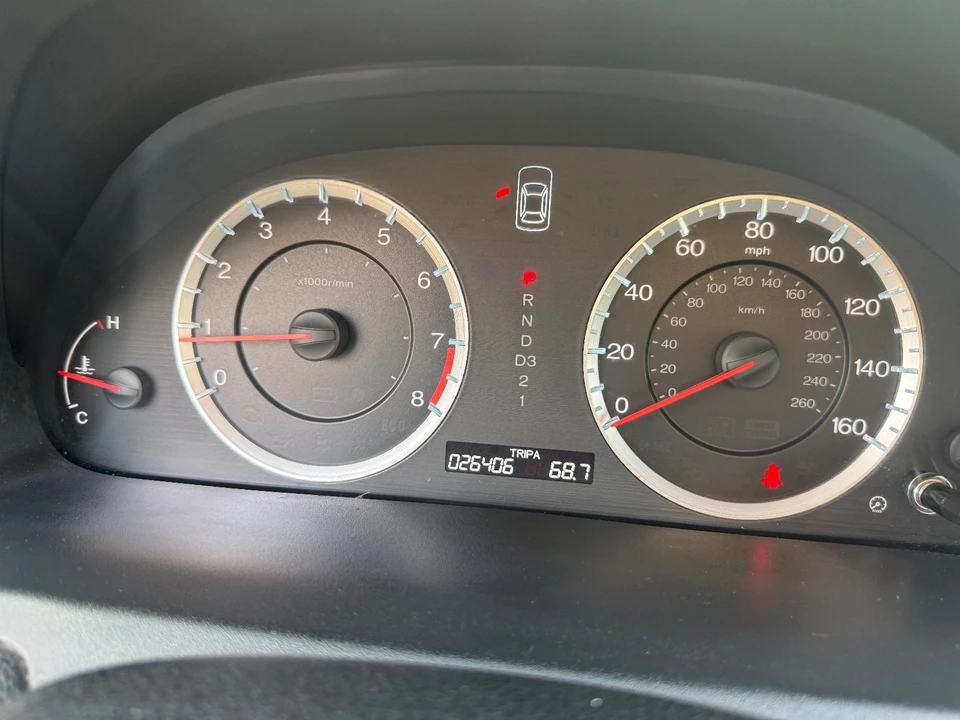 2012 Honda Accord 8th Gen - Image 13 of 20