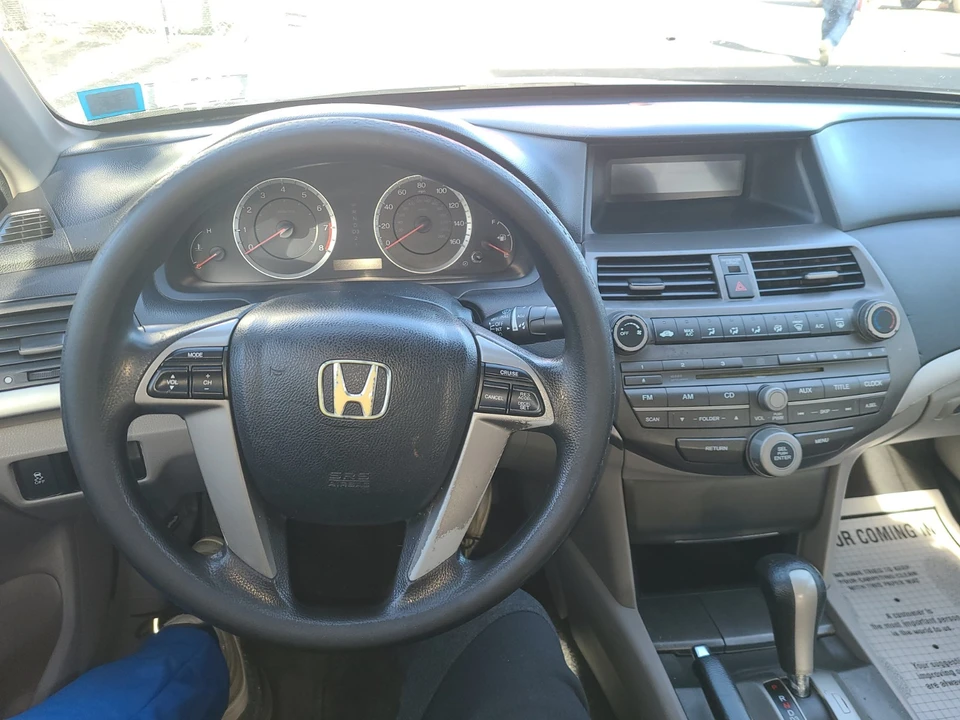 2012 Honda Accord 8th Gen - Image 9 of 9
