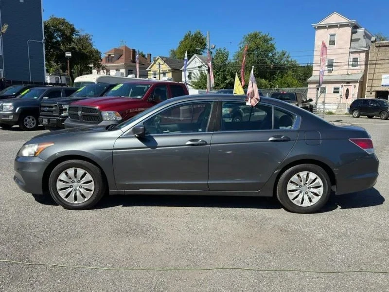 2012 Honda Accord 8th Gen - Image 8 of 12