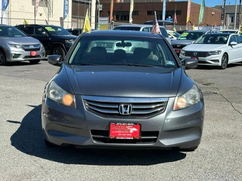 2012 Honda Accord 8th Gen - Image 2 of 12