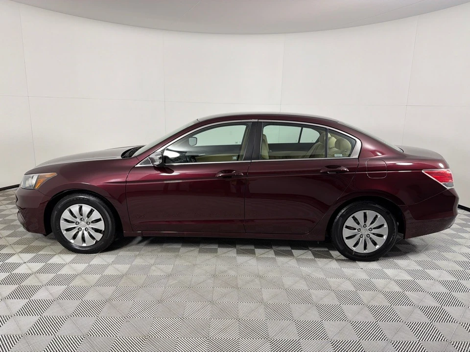 2012 Honda Accord 8th Gen - Image 8 of 12