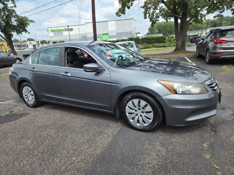 2012 Honda Accord 8th Gen - Image 8 of 12