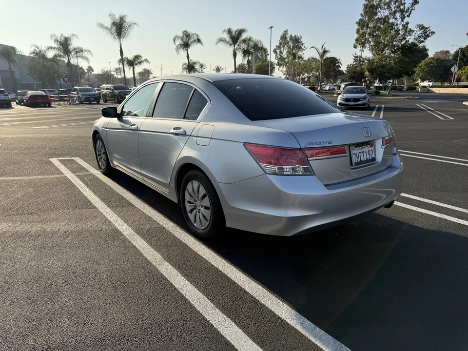 2012 Honda Accord 8th Gen - Image 12 of 21