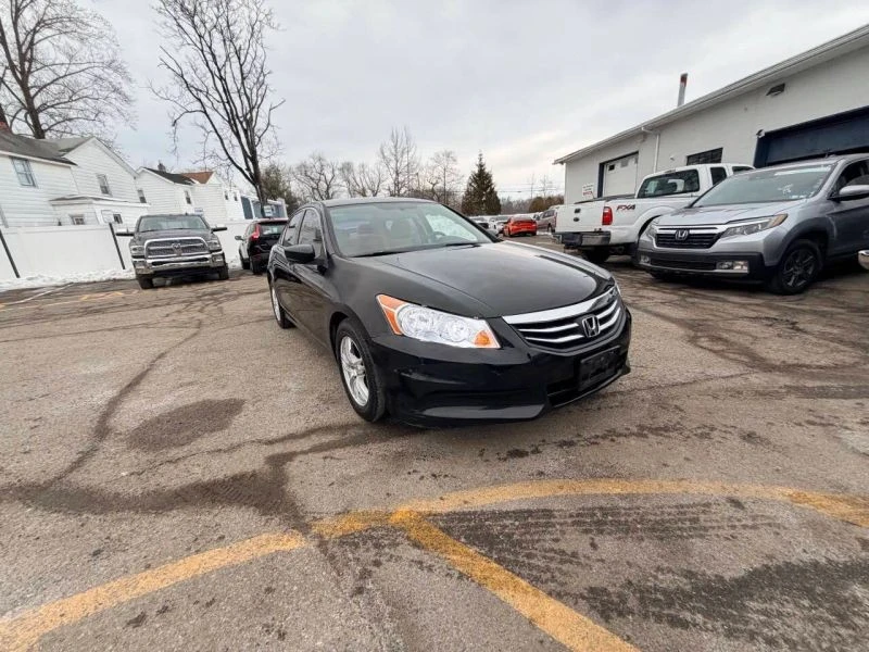 2012 Honda Accord 8th Gen - Image 4 of 12