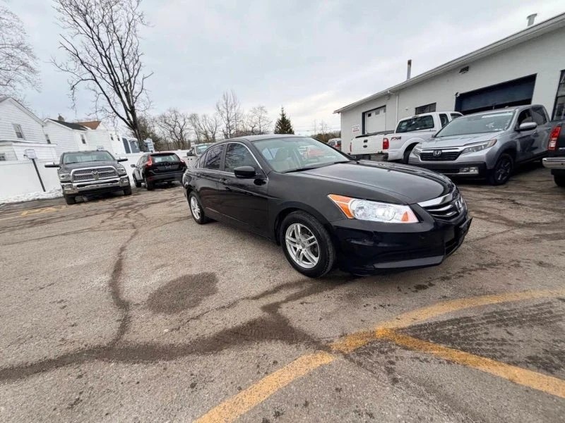 2012 Honda Accord 8th Gen - Image 5 of 12