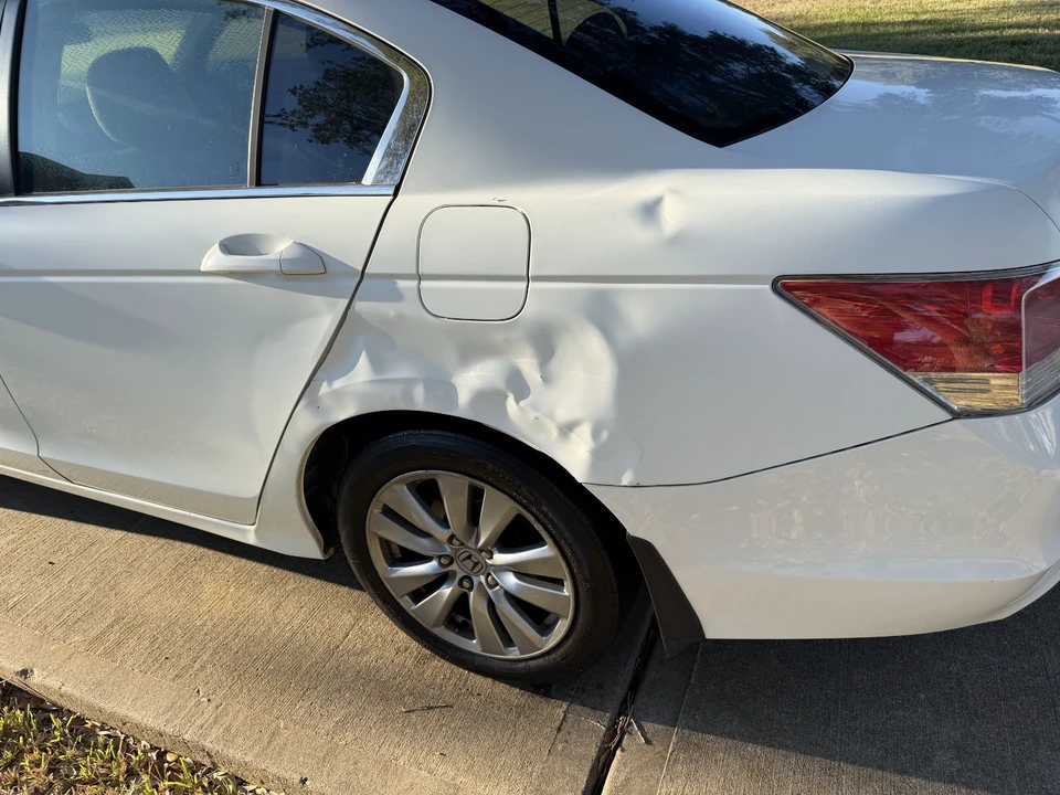 2012 Honda Accord 8th Gen - Image 13 of 14