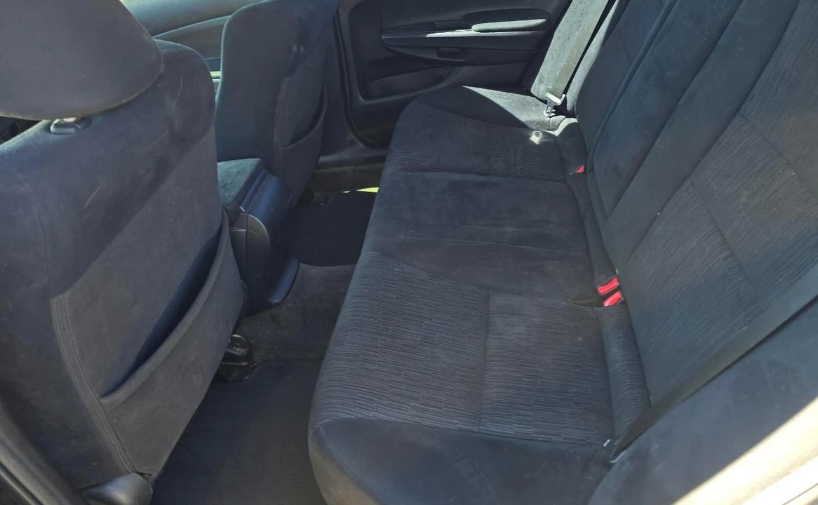 2012 Honda Accord 8th Gen - Image 11 of 13
