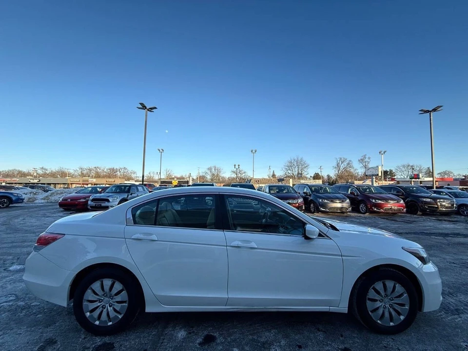 2012 Honda Accord 8th Gen - Image 6 of 21
