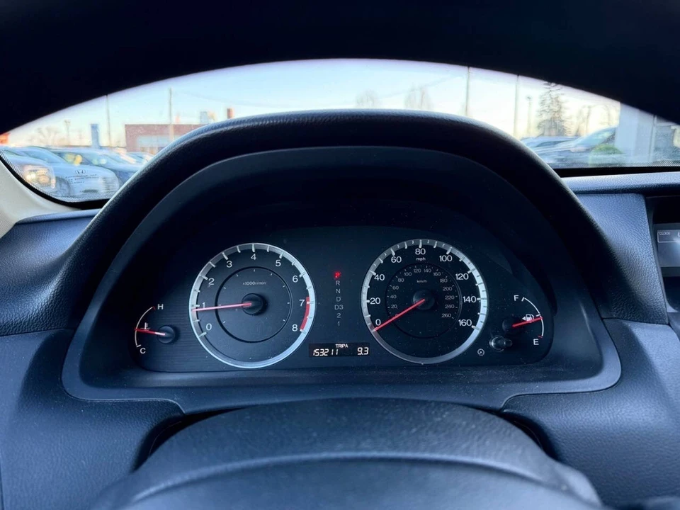 2012 Honda Accord 8th Gen - Image 19 of 21