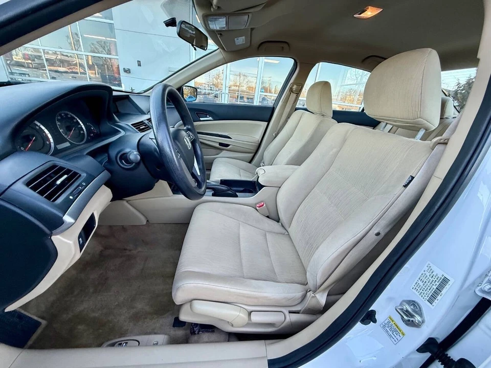 2012 Honda Accord 8th Gen - Image 11 of 21
