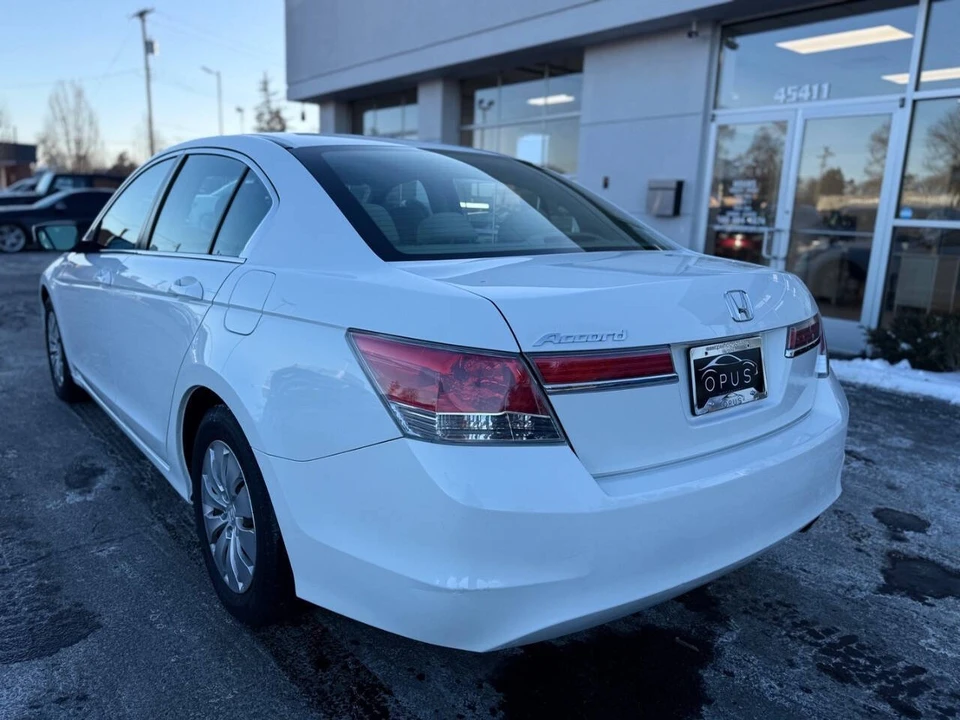 2012 Honda Accord 8th Gen - Image 3 of 21